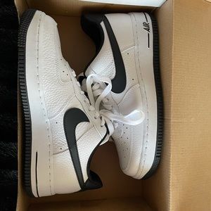 Nike Air Force 1 black and white